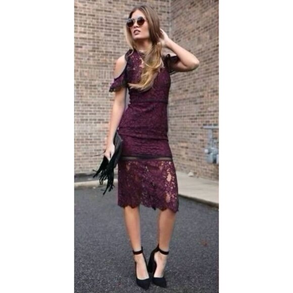 Alexis Evie Lace Sheath Burgundy Midi Dress Cold Shoulder Wine Medium - Picture 3 of 16